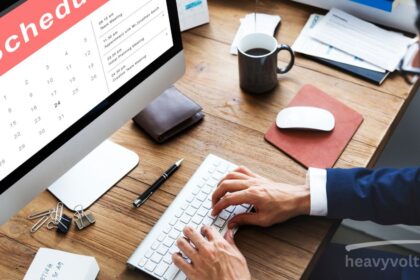 Staff scheduling software for managing employee shifts, organising team schedules, and improving workplace productivity.
